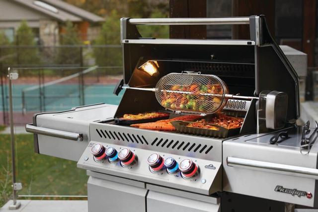 Prestige PRO™ 500 Natural Gas Grill with Infrared Rear and Side Burners, Stainless Steel