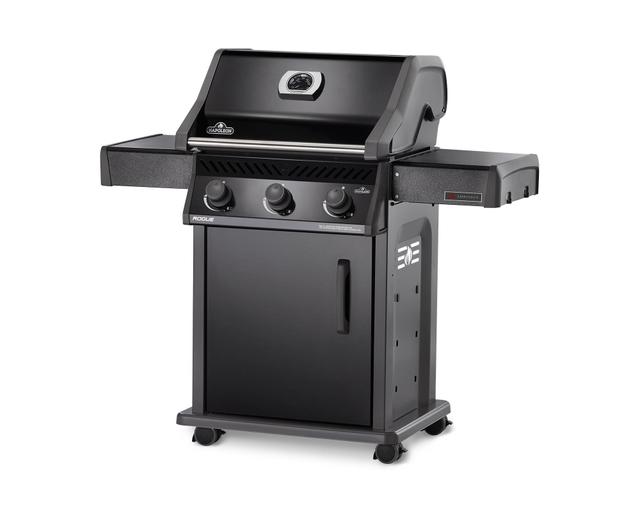 Rogue® 425 Natural Gas Grill, Black